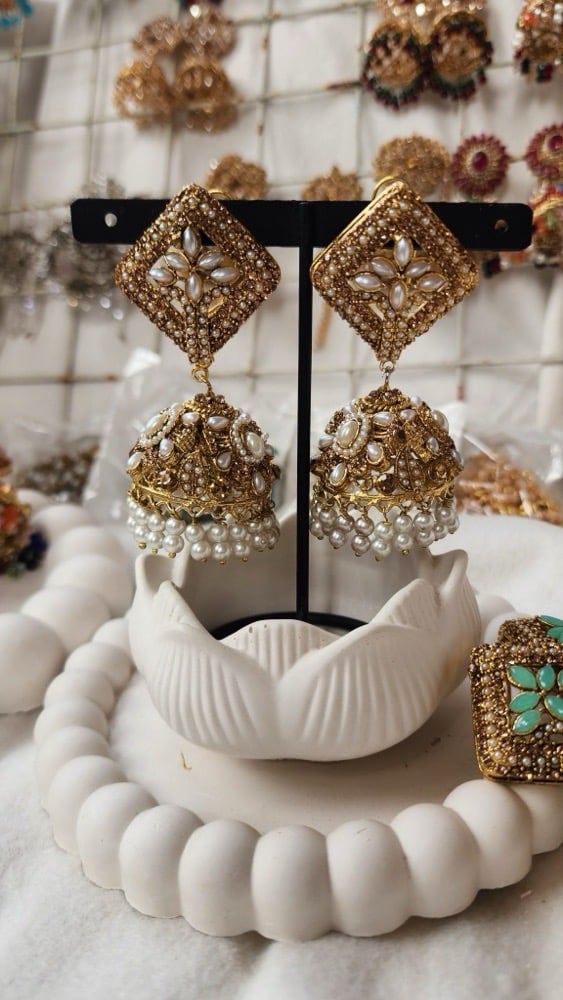 Premium Rajwari milky pearl-stone jhumki earrings, large size
