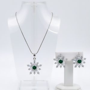 Emerald Snowflake Zircon Set