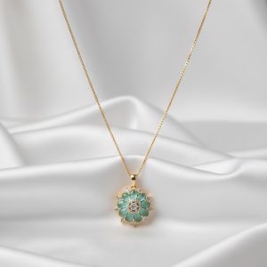 Verdelle Bloom Pendant